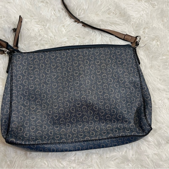 Vintage‎ y2k Guess Purse

Blue Guess y2k denim navy - Picture 3 of 5